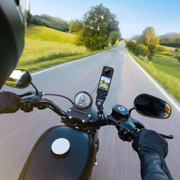 Insta360 Motorcycle Bundle ( New Version )